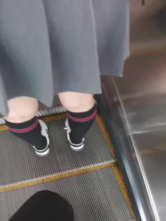 顶臀街射全集，强袭摸胸！真是开了眼界了，这么猥琐的人